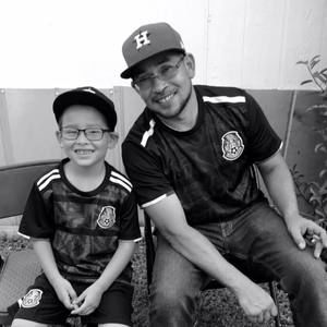 Meet your Posher, Cesar